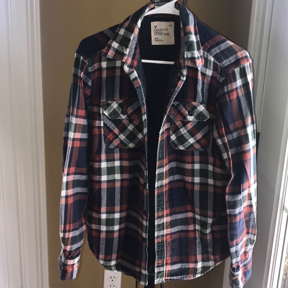 American Eagle men’s flannel